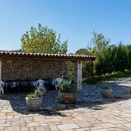 L'art Des Cles - En Pierre Avec Piscine Privee